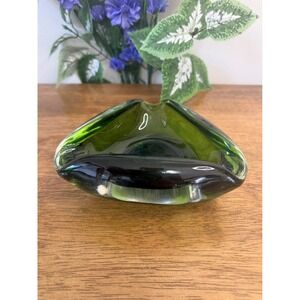 Vintage Murano-Style Green Art Glass Ashtray –‎ Triangular Hand-Blown Glass Bowl
